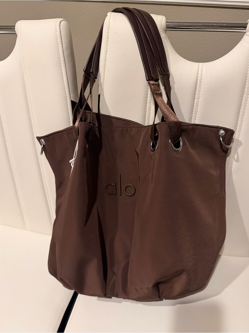 Alo brown tote bag with leather shoulder - Picture 7 of 8